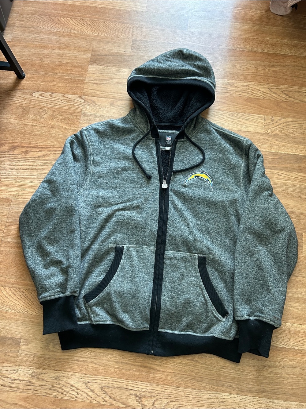 NFL Gray Full-Zip Hooded Jacket with Chargers Patch , packets Size XL